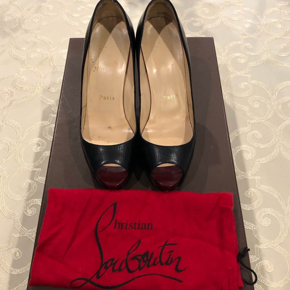 Christian Louboutin Prive Peep Toe 4” Leather